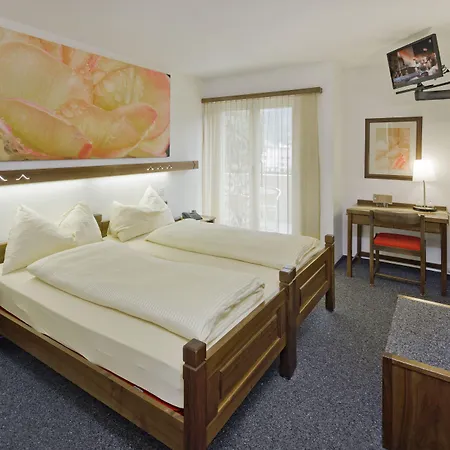 - Self Check-in Hotel Brig-Glis