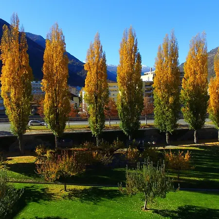 - Self Check-in 3* Brig-Glis