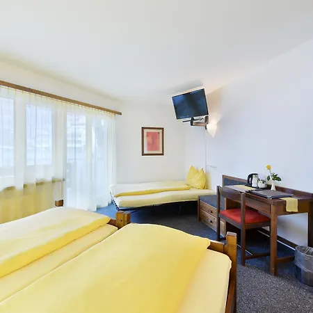 - Self Check-in Hotel Brig