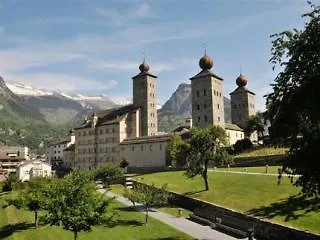 - Self Check-in Hotel Brig