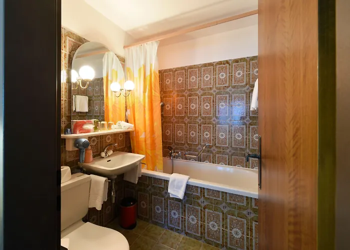 Hotel - Self Check-in 3*