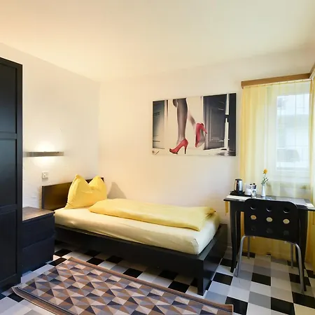 - Self Check-in Hotel 3*