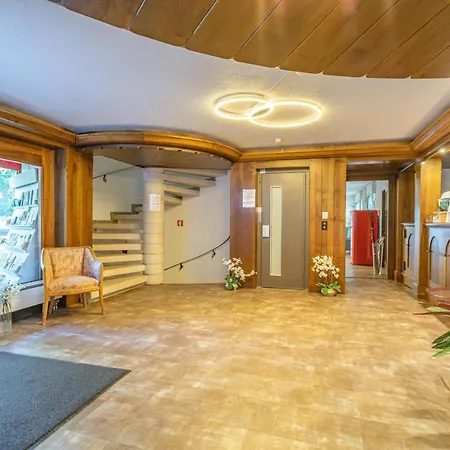 Hotel - Self Check-in Brigue