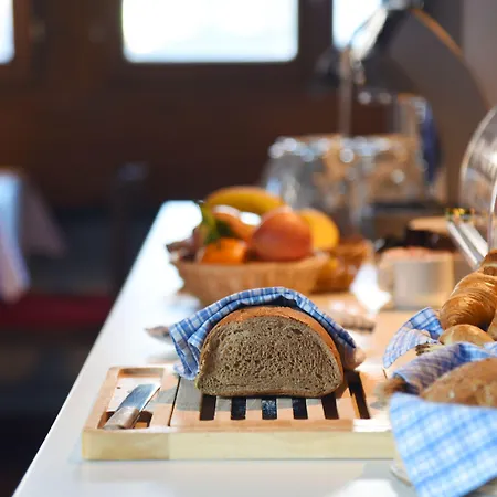 - Self Check-in Hotel 3*