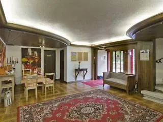 - Self Check-in Brigue