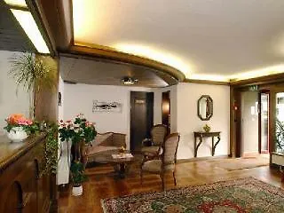 - Self Check-in Hotel 3*